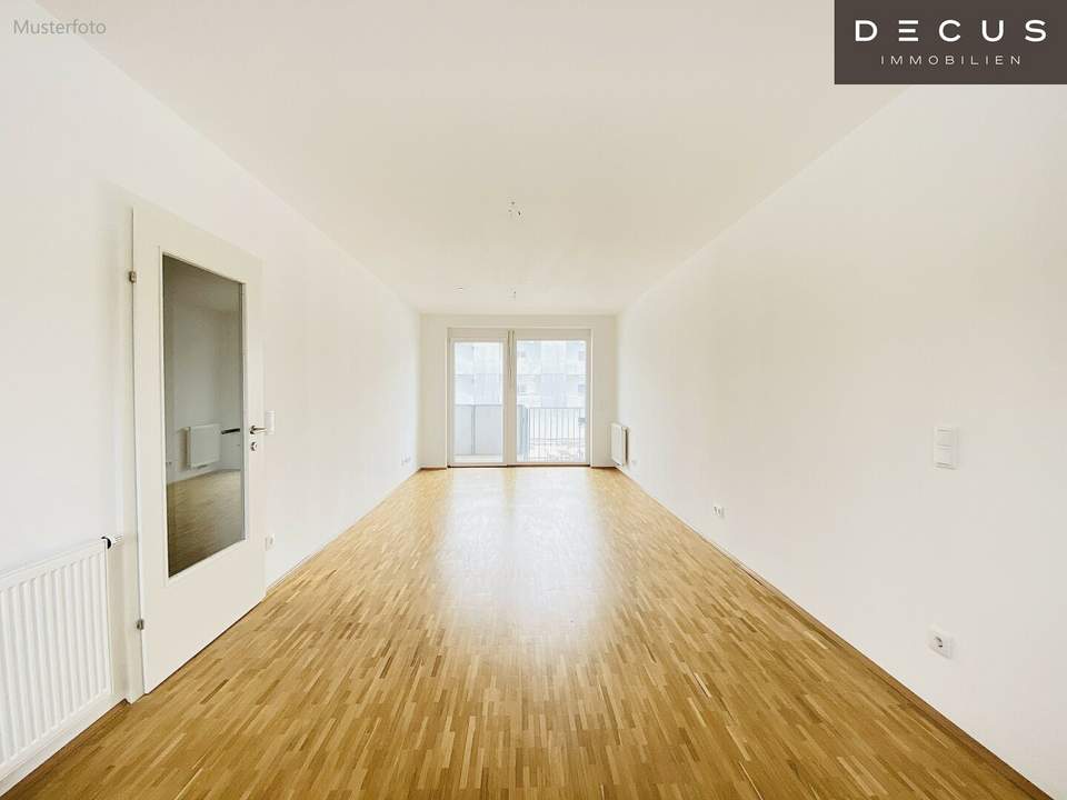 | BALKONWOHNUNG | 2 ZIMMER | ULMENHOF