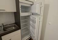 UNBEFRISTET - Hofseitige 2-Zimmer Altbauwohnung mit separater Küche und Kellerabteil in der Margaretenstraße