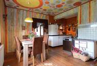 Großzügiges Einfamilienhaus mit Garten, Balkon und Garagen in 8230 Staudach – sanierungsbedürftig!