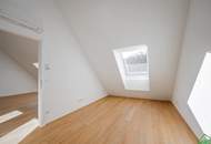 AUHOFSTRAßE - VILLA AUHOF Dachgeschosswohnung mit Dachterrasse – Raum, Licht und Lebensqualität in Bestlage!