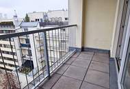 DACHGESCHOSS, gepflegte 103 m2 Neubau mit Loggia und Balkon, Wohnküche, 3 Zimmer, Wannenbad, Parketten, Holbeingasse