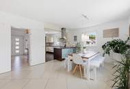 Einzugsbereites Wohnparadies mit ca 2841m² Baugrund in Breitenwaida: Modernität trifft idyllische Großzügigkeit!