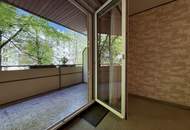 PERFEKT für Zwei + LOGGIA Richtung Innenhof + RUHIG + nahe U-Bahn!