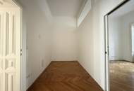 Altbaucharme trifft modernen Wohnkomfort – großzügige 99 m², 3,20 m Raumhöhe, elegante Flügeltüren & viel Platz für die Familie -inkl. LIFT!