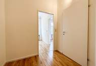 +++ ALTBAUJUWEL +++ Renovierte 1,5-Zimmer-Wohnung mit Extraküche Nähe Mur