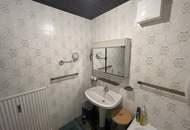 Attraktive 4-Zimmer-Stadtwohnung mit Loggia und Spielplatzanlage