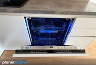 Topwohnung mit großem Balkon – neuwertig, stilvoll, mit Garage – Raumwunder