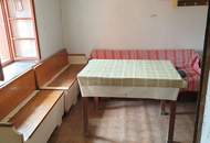 Kellerstöckl mit Weingartenidylle in Markt Neuhodis