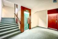 Provisionsfrei: Traumwohnung mit Kamin und Balkon in Nussdorfer Wohnanlage mit In- und Outdoorpool! Garage verfügbar!