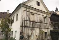 Single-Altbauwohnung im Stadtkern mit Blick in den Hofgarten