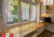 Ruhige Wohlfühloase nahe AKH (73m²): Saniert, PKW-Stellplatz, Fußbodenheizung & Grüner Innenhof!