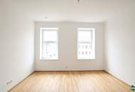 FOR STUDENTS ONLY: Bright 2-room apartment