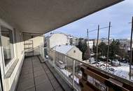 Sonnige 3-Zi Eigentumswohnung in Bestlage in 1140 Wien-neue Einbauküche-modernes Bad/WC-Loggia südseitig-Garten Mitbenutzung