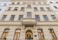 Historischer Flair in exklusiver Lage: 2-Zimmer-Altbau mit Potenzial