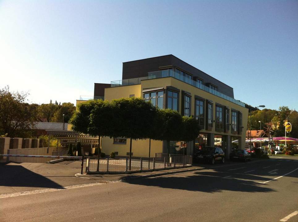 *Exklusive Gewerbeflächen im Herzen von Gamlitz zu vermieten*