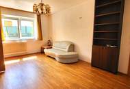 Großzügiges Wohnhaus mit Potential und vielseitigen Nutzungsmöglichkeiten