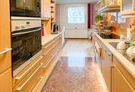Modernes Wohnen im 4. Liftstock mit großer Loggia