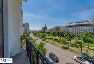 Helle Altbauwohnung mit Balkon zum Verlieben – mit Raum für Ihre Ideen