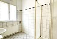 Großräumige 5-Zimmerwohnung im klassischen Altbau