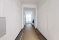 1 Zimmer, renovieren / sanieren in Ruhelage. Ein weiteres im Haus zum Verkauf.