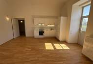 3-Zimmer Gartenwohnung! Residieren im Schloss