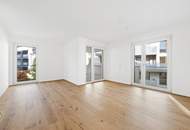 Erstbezug! Traumhafte 3-Zimmer-Terrassen-Wohnung nächst Innenstadt und Bahnhof | Tiefgaragenplatz | Herrlicher Grünblick | Ruhe des Innenhofs