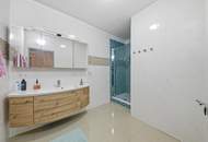 Großzügige Liegenschaft mit Garten, Garage &amp; Terrasse!