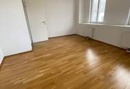 Befristet bis zum 31.01.2028 vermietet – stilvolle Dachgeschoss-Maisonette mit Terrasse