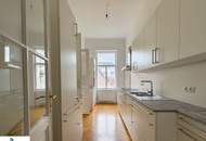 Residieren im Klassischen Altbau, top sanierte, helle 4 Zimmer Wohnung!