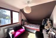 "Solides Haus mit Garten und Pool"