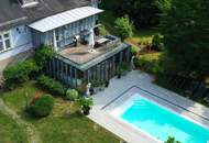 "Zeitlose Eleganz in Berndorf – Villa mit Parkgarten &amp; Pool - neue Heizanlage ab Frühjahr 2026 inklusive!!!"