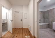 Sanierter Altbau mit modernem Neubau