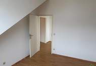 Charmante 3-Zimmer-Dachgeschosswohnung in 1110 Wien - Ihr neues Zuhause wartet!