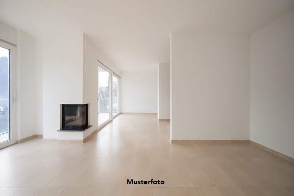4-Zimmer-Wohnung mit Pkw-Stellplatz