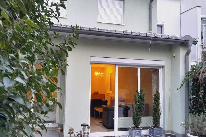 Raus aus der Stadt, rein ins Familienglück: Ihr Ruhepol in Neusiedl am See!, Haus-kauf, 510.000,€, 7100 Neusiedl am See