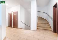 Helle Dachgeschoss-Wohnung mit Hof-Terrasse in ruhiger Seitengasse der Wattgasse und Hernalser Hauptstraße