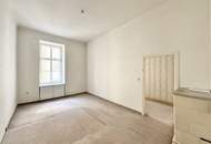 BALKON über 4 Fenster möglich! Altbau beim Belvedere in sehr schöner Liegenschaft!