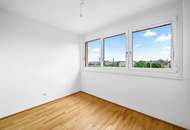 NEUBAU - 3 Zimmerwohnung mit großem Balkon und Fernblick- Inklusive Tiefgaragenplatz!