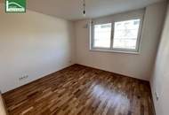 *FLAIR IN THE CITY* Geräumige 2 Zimmer Wohnung mit knapp 60m2 und toller Dachterrasse mit Pool - Jetzt anfragen!