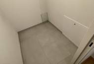 UNBEFRISTET: 2 Zimmer mit Loggia und vielen Extras im Haus nahe Belvedere!