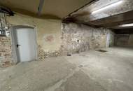 Lagerfläche in 1150 Wien: Zwei Einheiten nahe Lugner City