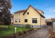 GEDIEGENES HAUS MIT ZWEI WOHNEINHEITEN UND GROSSEM GARTEN!