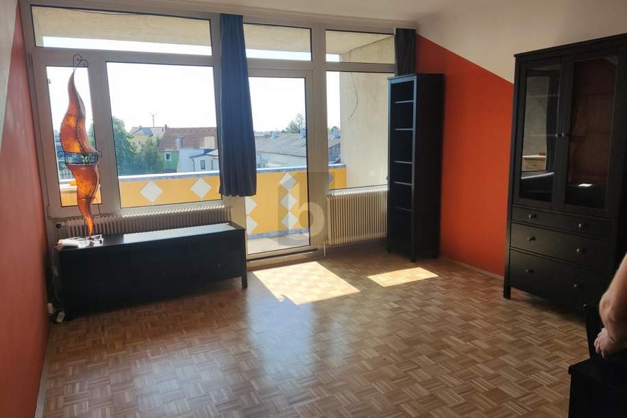 SONNIGE 2-ZIMMER-EIGENTUMSWOHNUNG MIT LOGGIA, WEITBLICK & PARKPLATZ IN DEUTSCH-WAGRAM, Wohnung-kauf, 200.000,€, 2232 Gänserndorf