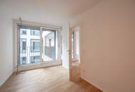 ++MOLLARD 50++ Exceptional 2-room apartment in the heart of the city (1/8)