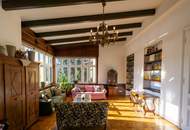 Ein Anwesen – viele Möglichkeiten: Sanierte Jahrhundertwendevilla mit Indoorpool für luxuriöses Wohnen und Arbeiten