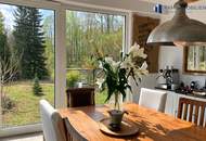 Manchmal ist weniger mehr – stilvoller Bungalow im Wienerwald für Menschen, die bewusst wohnen