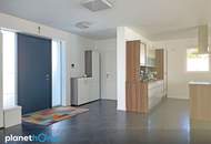 Luxuriöses Wohnen mit Einliegerwohnung, Pool und beeindruckendem Naturflair