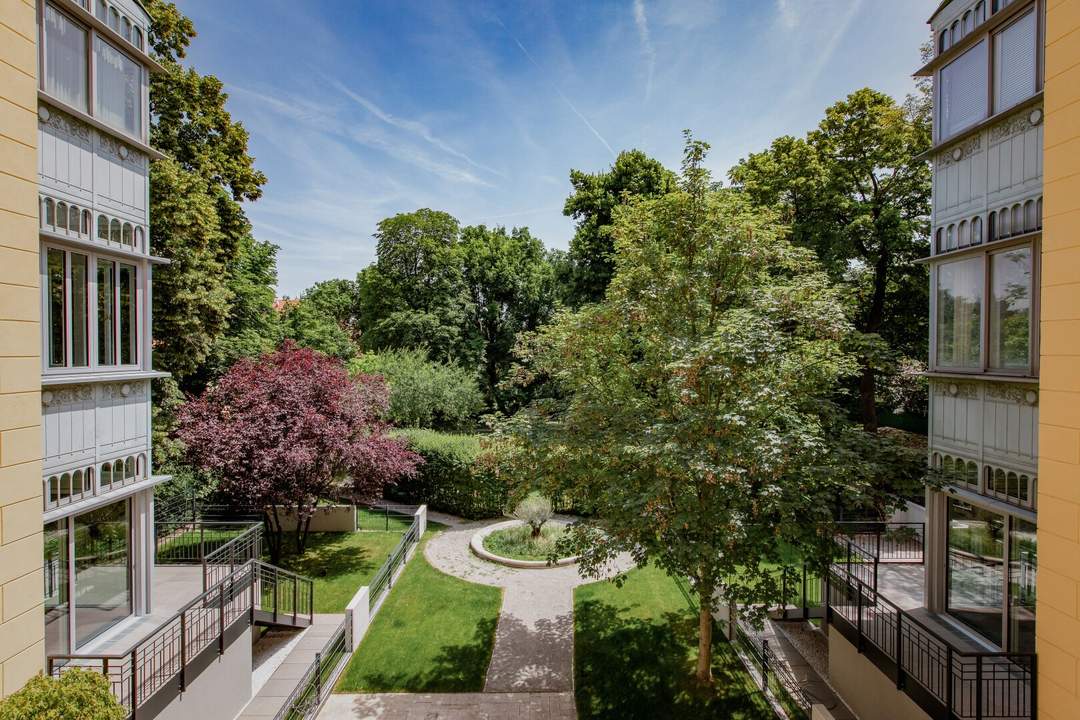 Objekt der Sonderklasse! Wohnen mit eigenem Garten, angrenzendem Schlosspark & privatem Weinkeller