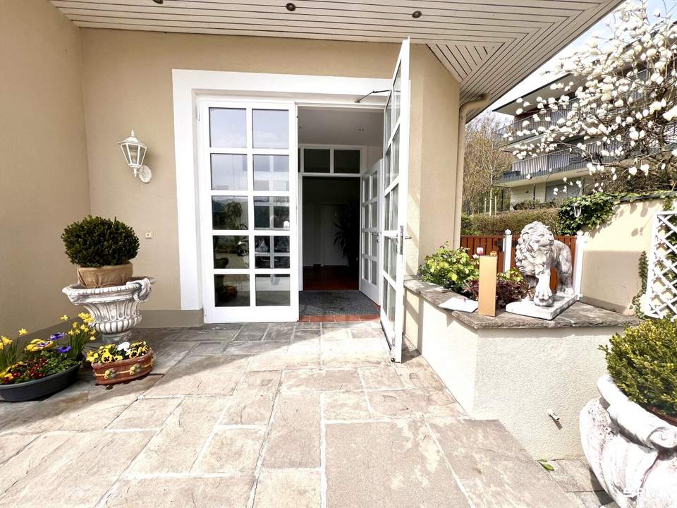 Exklusive Büro/Praxisfläche in Toplage von Krumpendorf – Repräsentativ, modern und vielseitig nutzbar