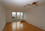 Erste Lage! großzügige 5 Zimmer Wohnung mit Balkon und toller Aussicht